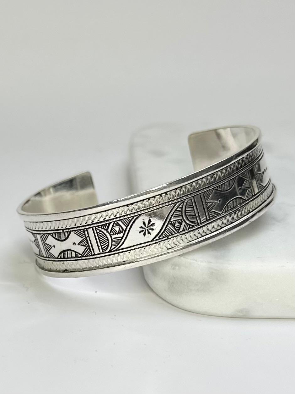Tunaruz - Amazigh Silver Cuff Bracelet