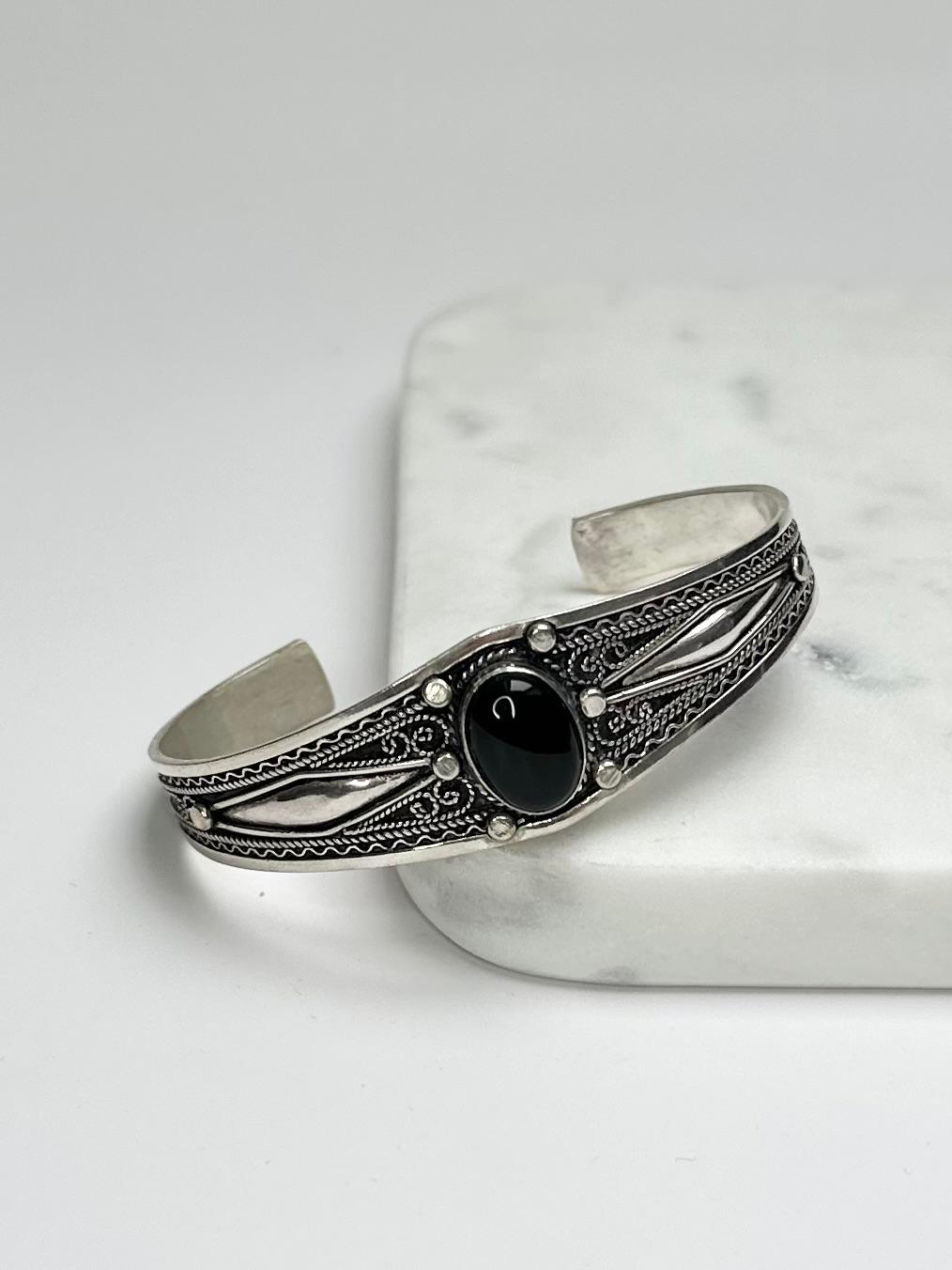 Matya - Amazigh Silver Cuff Bracelet with Black Stone