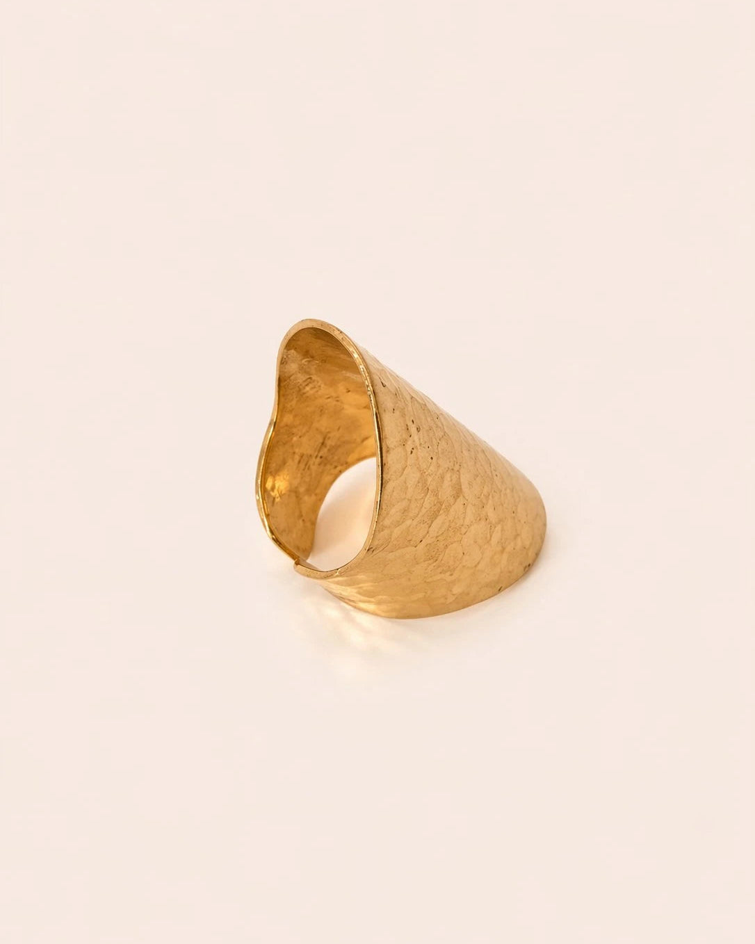 Nourhan Hammered Brass Ring – Handmade Amazigh Adjustable Statement Ring