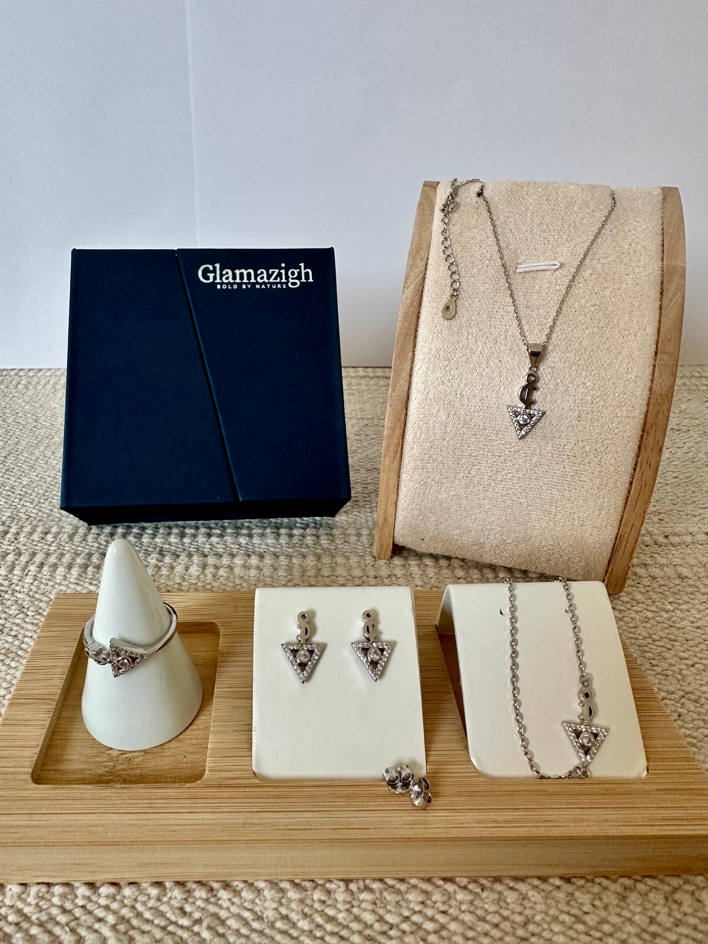 Tizerzit - Amazigh Fibula Silver Jewellery Set