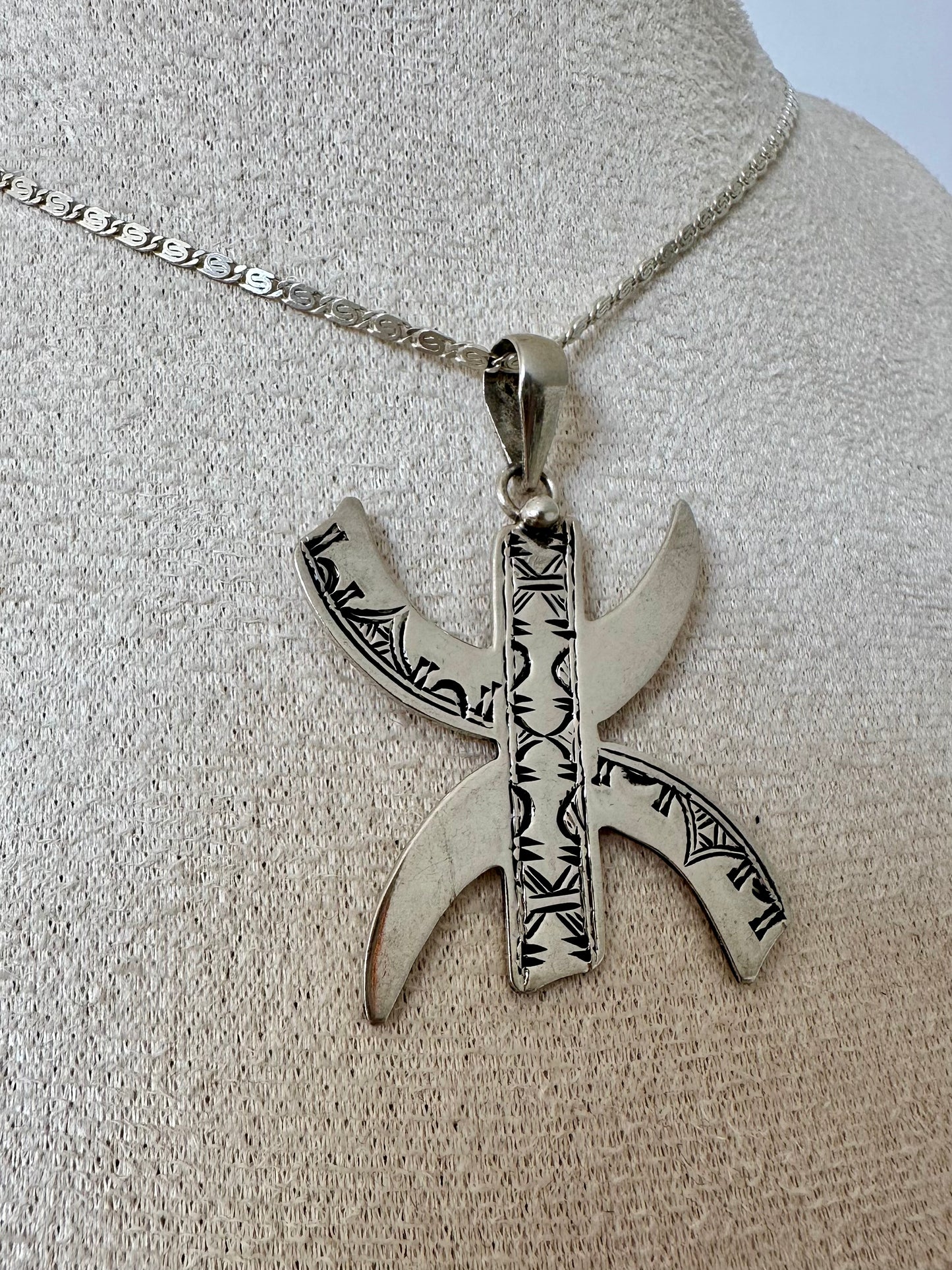 Yaz - Amazigh Silver Necklace with Pendant