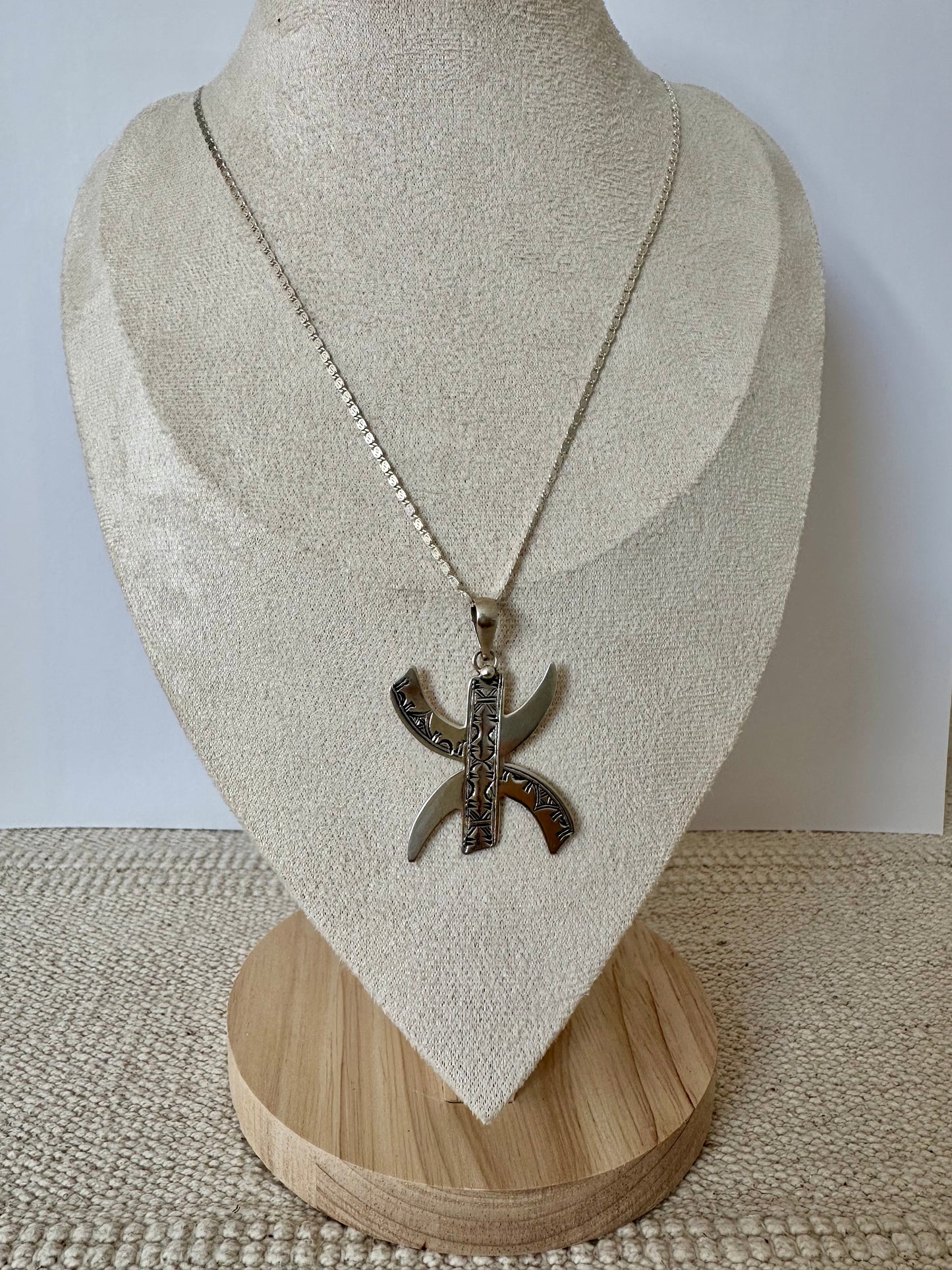 Yaz - Amazigh Silver Necklace with Pendant