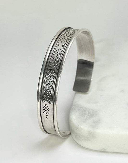 Lelli - Amazigh Engraved Silver Cuff Bracelet