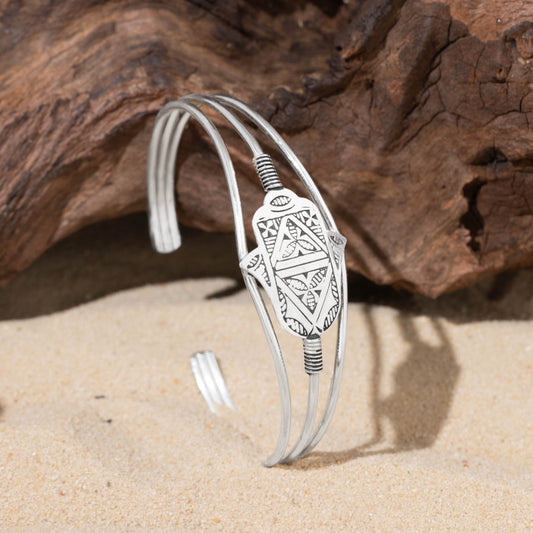 Fatma – Amazigh Hamsa Silver Bracelet