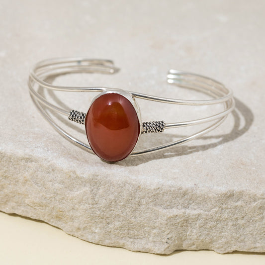 Izza - Amazigh Silver Bracelet with Red Onyx