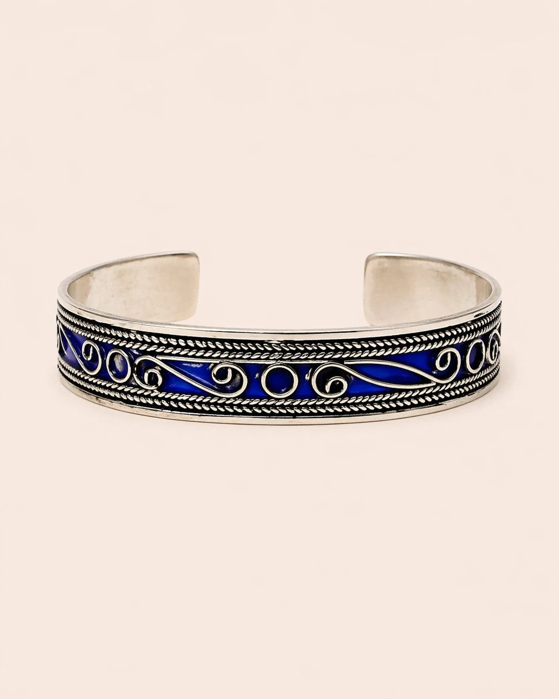Tafila – Bracelet Amazigh en Argent et Émail Bleu