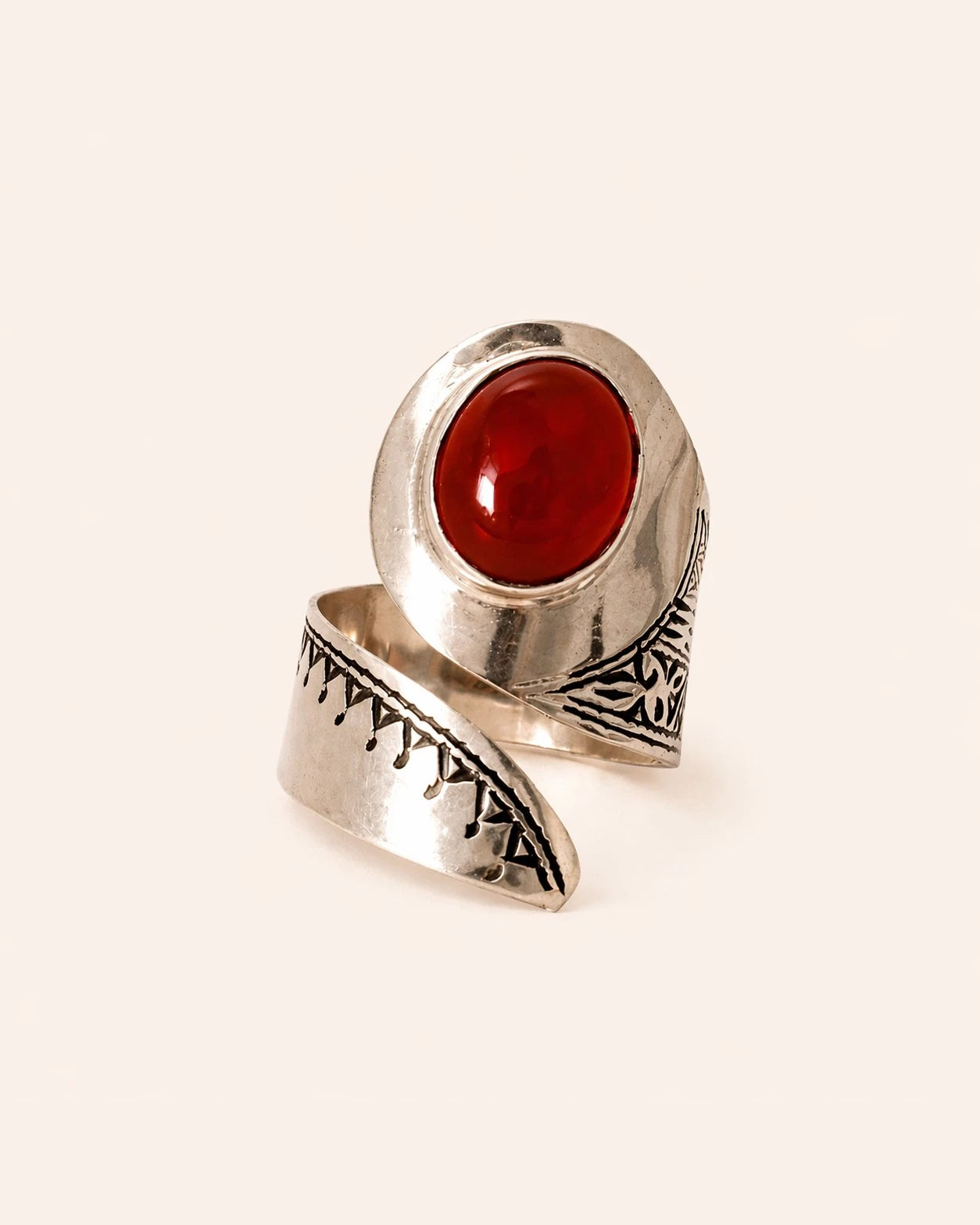 Bague Tasaft – Bague Spirale Amazigh en Argent et Pierres Naturelles (Ajustable)