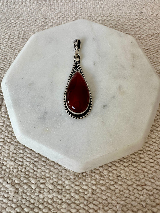 Tazzalt - Amazigh Silver Pendant with Onyx