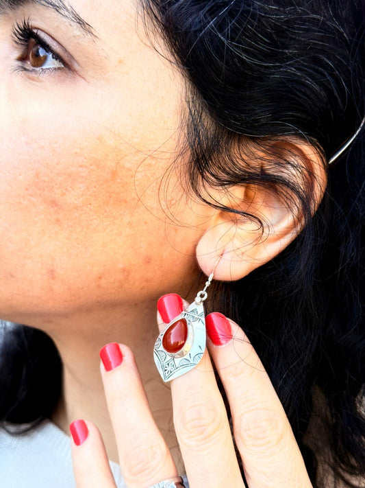 Yamina - Amazigh Engraved Teardrop Earrings